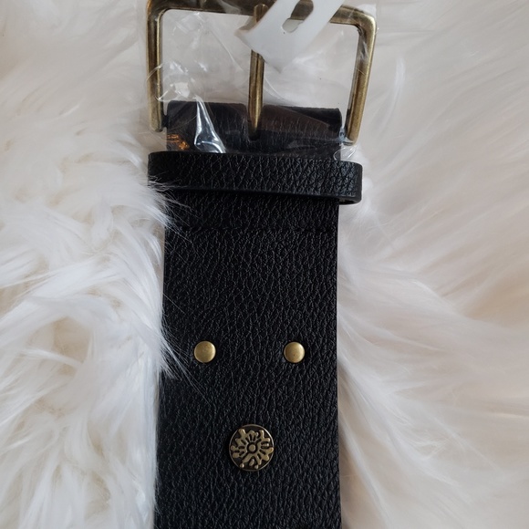 BCBGeneration NWT Studded Black Belt - Picture 4 of 6